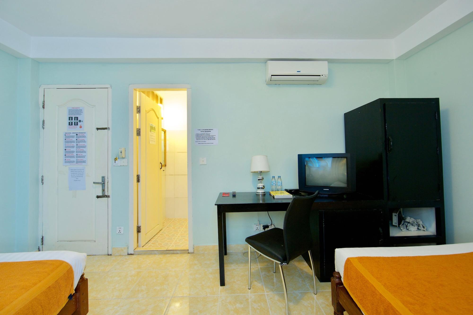 โรงแมนาคา อังกอร์ Hotel เสียมราฐ ภายนอก รูปภาพ