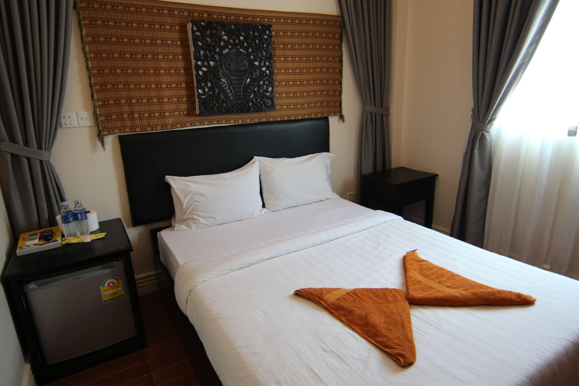 โรงแมนาคา อังกอร์ Hotel เสียมราฐ ภายนอก รูปภาพ