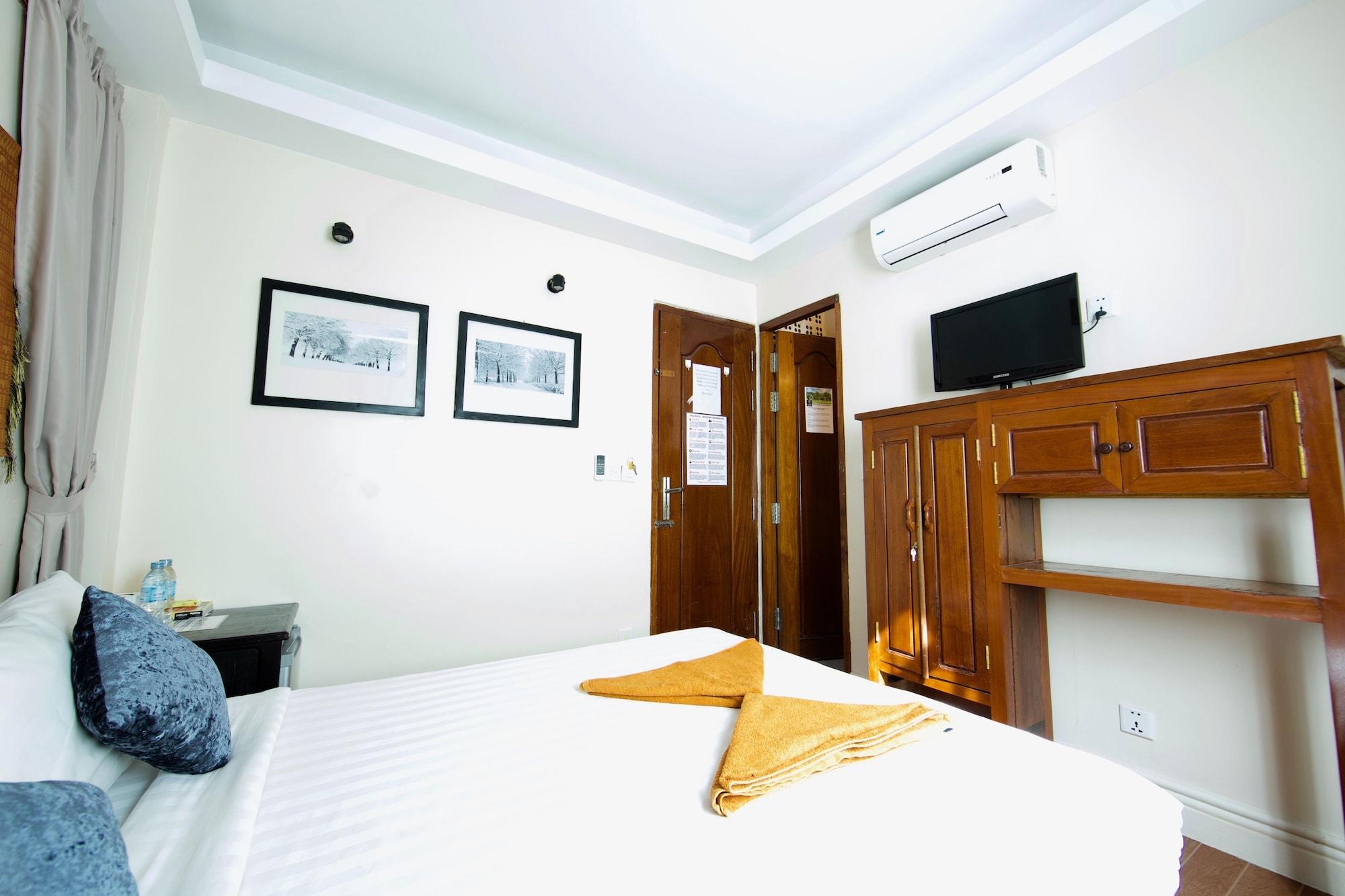 โรงแมนาคา อังกอร์ Hotel เสียมราฐ ภายนอก รูปภาพ