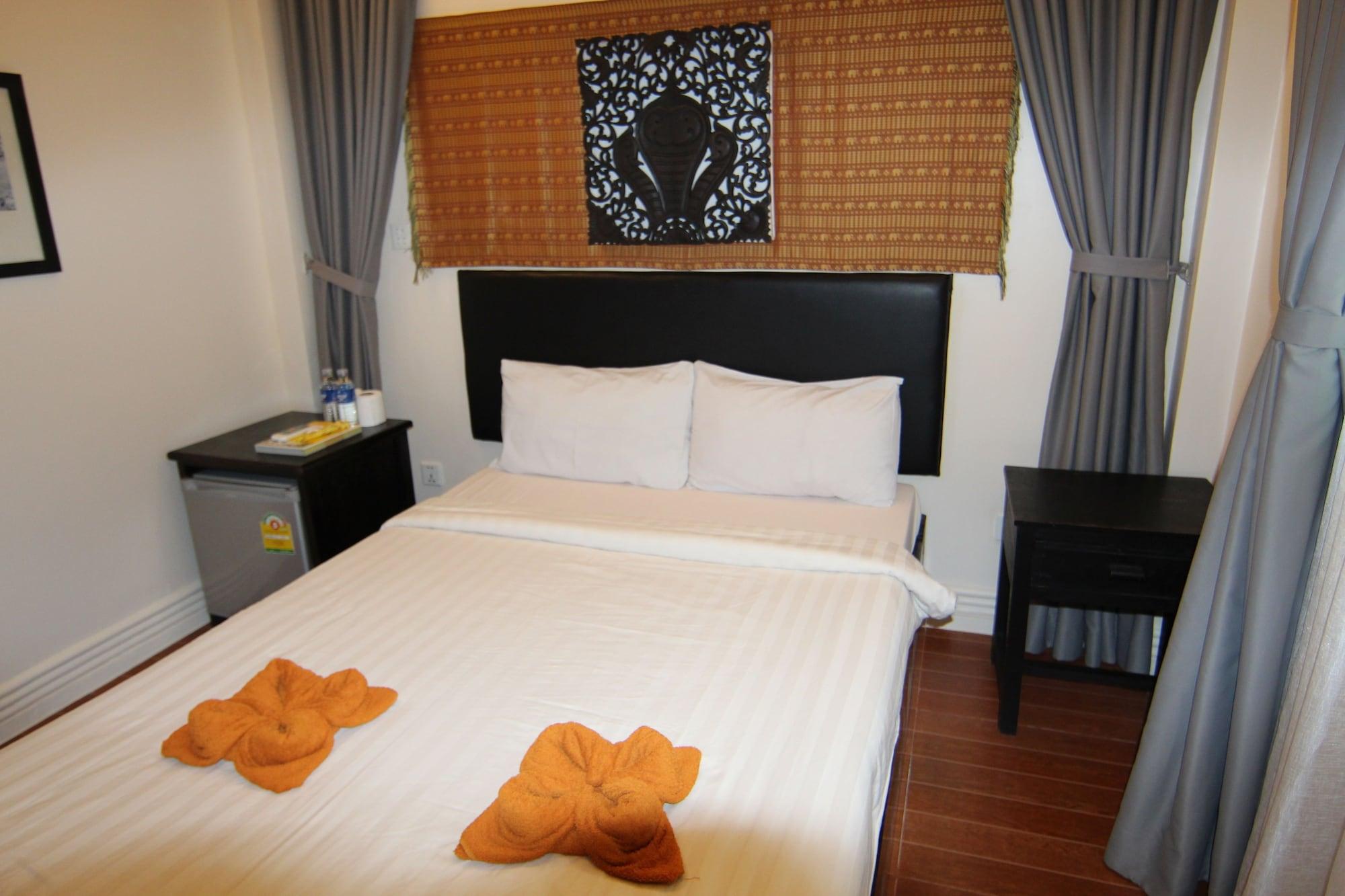โรงแมนาคา อังกอร์ Hotel เสียมราฐ ภายนอก รูปภาพ