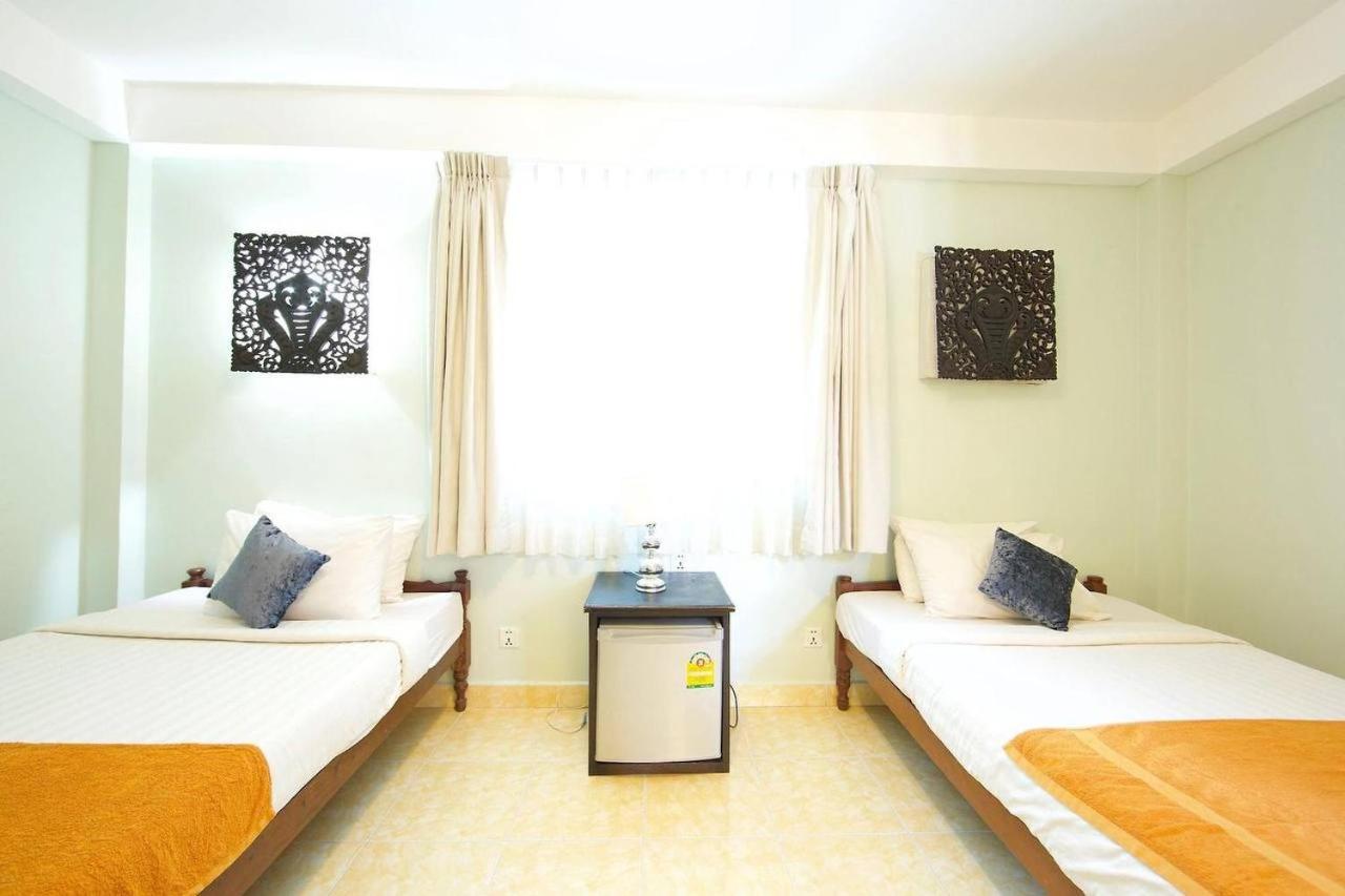 โรงแมนาคา อังกอร์ Hotel เสียมราฐ ภายนอก รูปภาพ