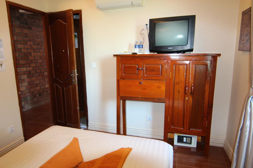 โรงแมนาคา อังกอร์ Hotel เสียมราฐ ภายนอก รูปภาพ
