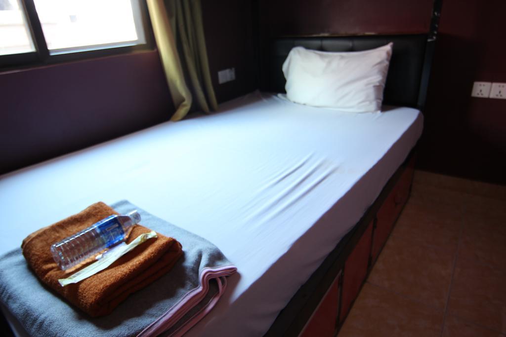 โรงแมนาคา อังกอร์ Hotel เสียมราฐ ภายนอก รูปภาพ
