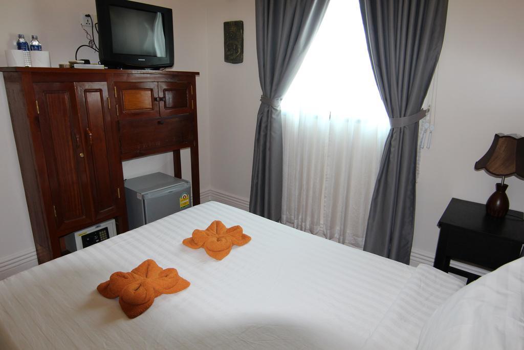 โรงแมนาคา อังกอร์ Hotel เสียมราฐ ภายนอก รูปภาพ