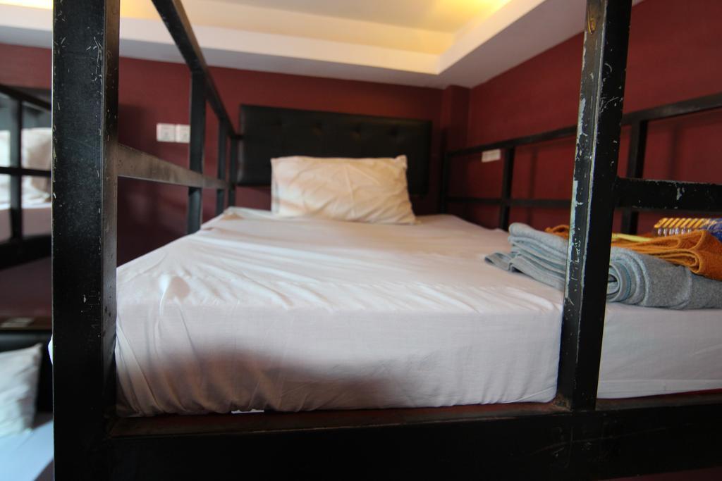 โรงแมนาคา อังกอร์ Hotel เสียมราฐ ภายนอก รูปภาพ