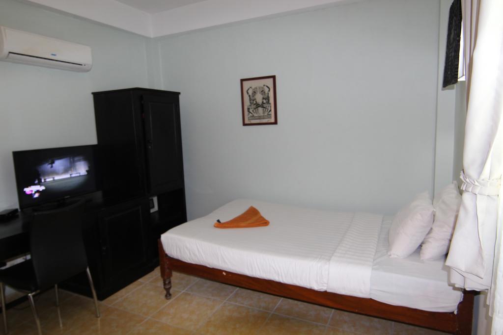โรงแมนาคา อังกอร์ Hotel เสียมราฐ ภายนอก รูปภาพ