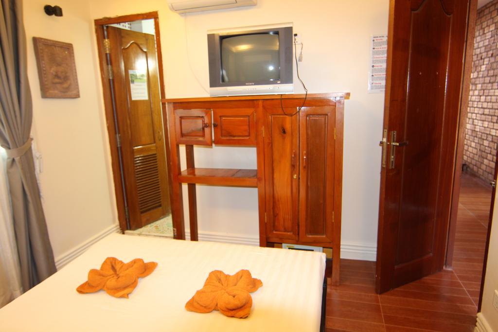 โรงแมนาคา อังกอร์ Hotel เสียมราฐ ภายนอก รูปภาพ