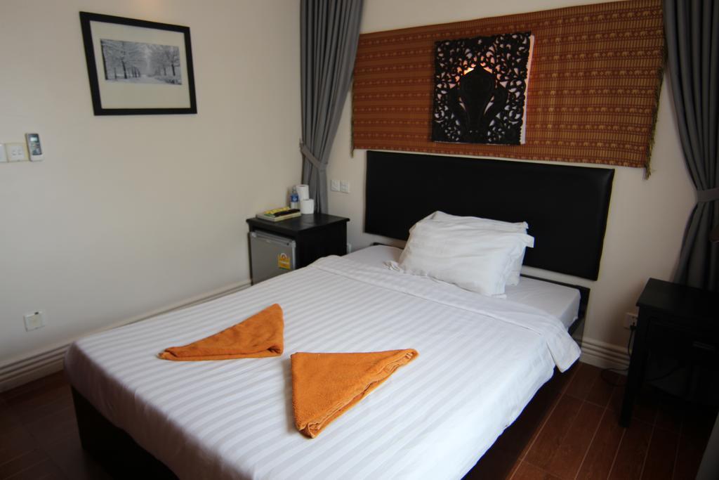 โรงแมนาคา อังกอร์ Hotel เสียมราฐ ภายนอก รูปภาพ
